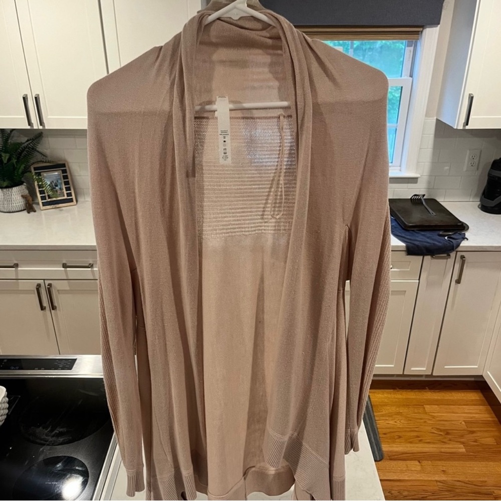 Lululemon Twilight Rose color wrap knit sweater. Size M/L